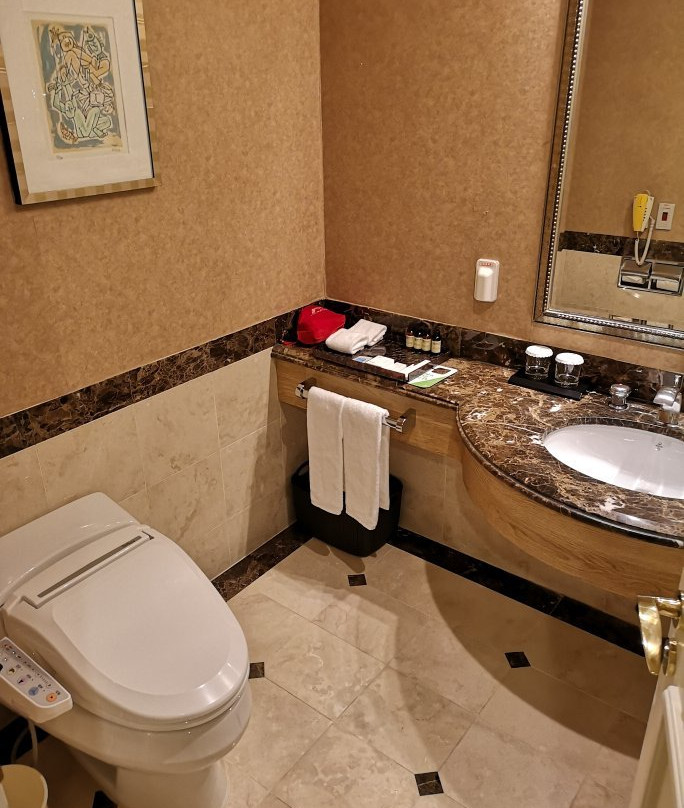 High1 Grand Hotel Main Tower主图
