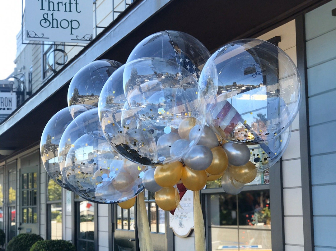 Tiburon Thrift Shop景点图片