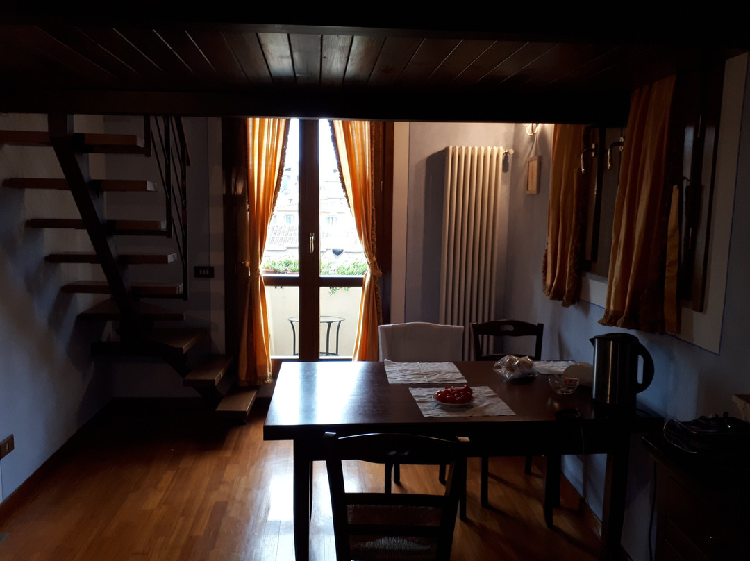 撒尼旅游酒店主图