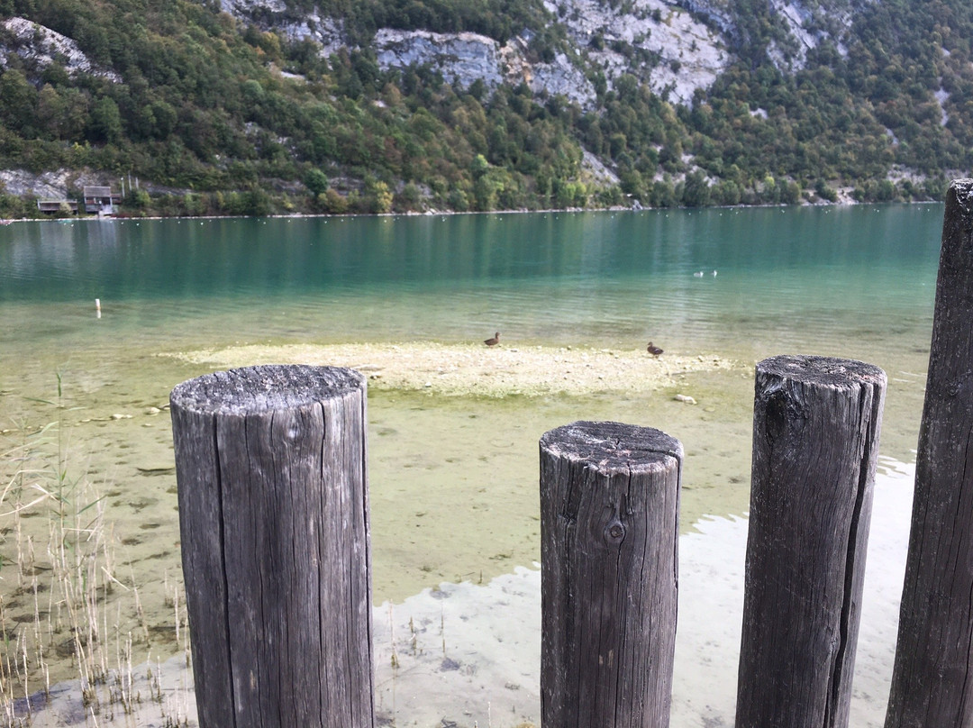 Maison du Lac d'Aiguebelette - Savoie景点图片