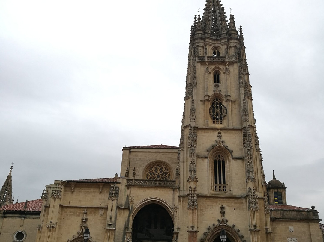 Catedral de San Salvador de Oviedo-奥维耶多必去景点
