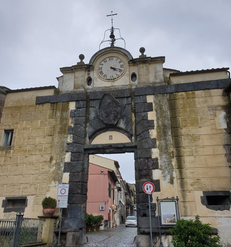 Porta Maggiore o di Castello景点图片