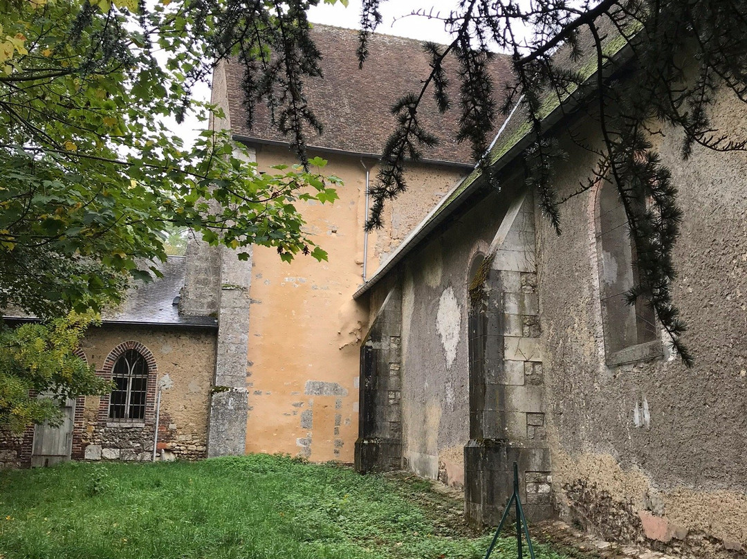 Eglise Saint-Etienne-Chateau-Renard必去景点