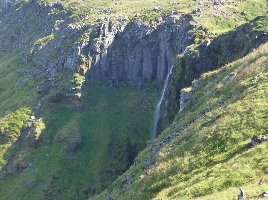 Bæjarfoss-Olafsvik必去景点