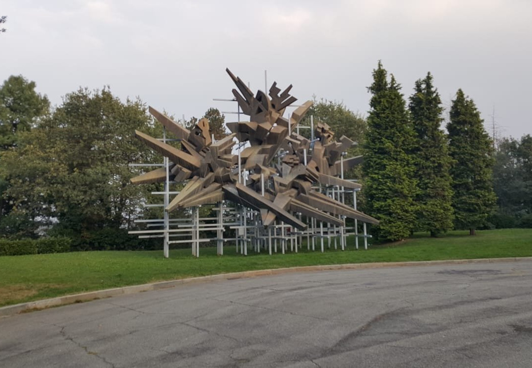 Monumento alla Resistenza-库内奥必去景点