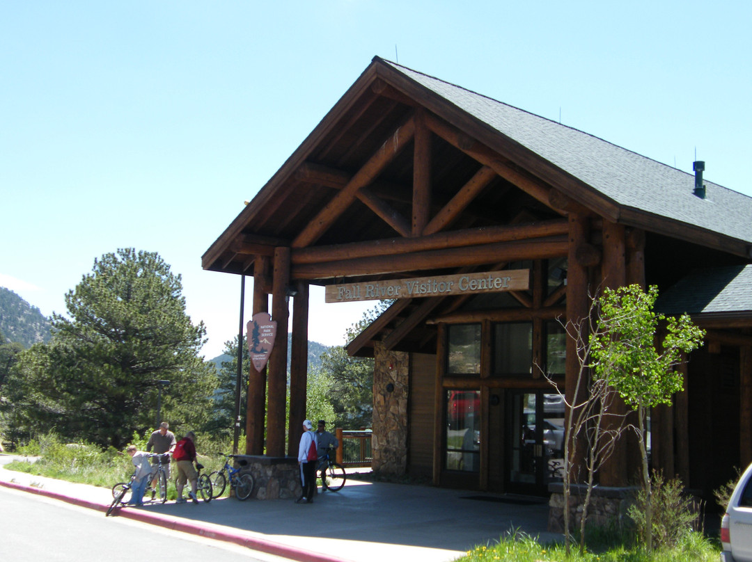 Fall River Visitor Center景点图片
