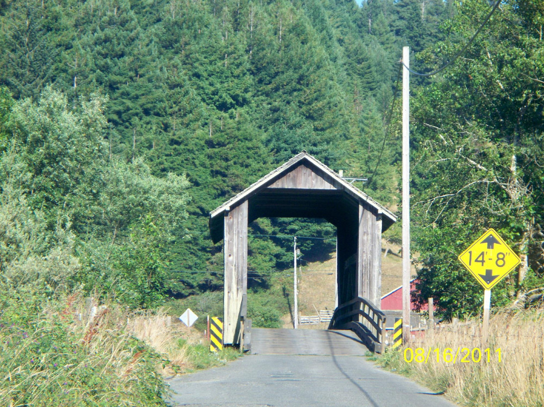 Berta's Ranch Covered Bridge景点图片