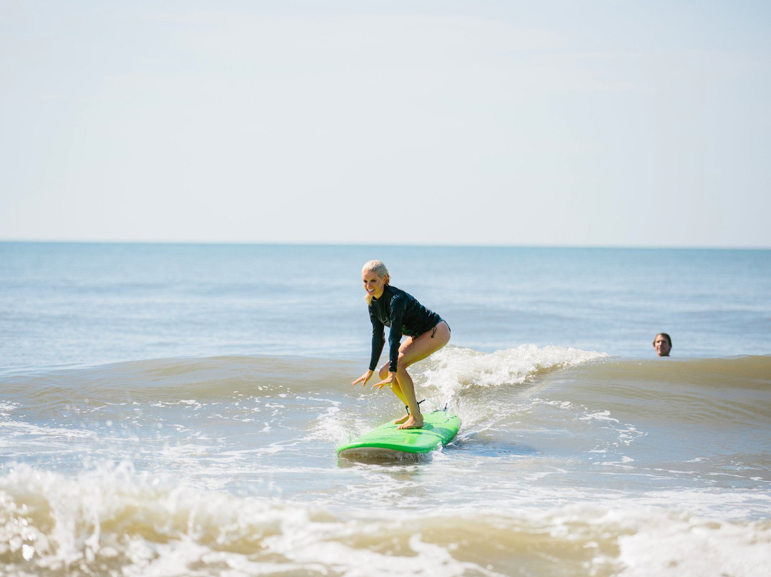 Isla Surf School-福利比奇必去景点