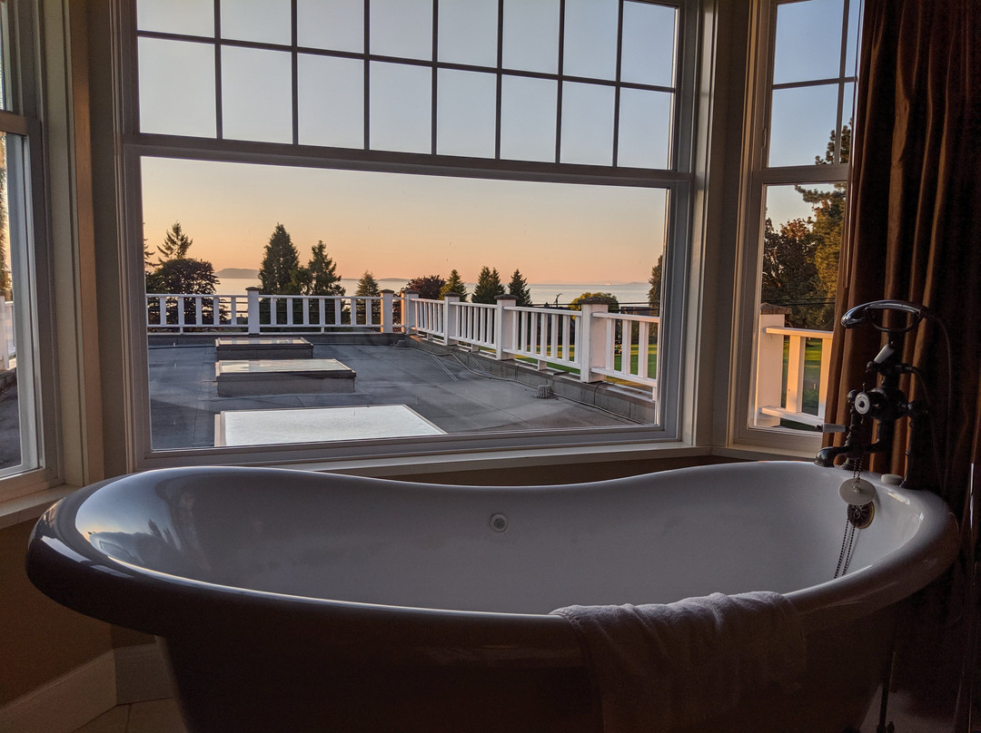 皇冠庄园精品别墅酒店主图