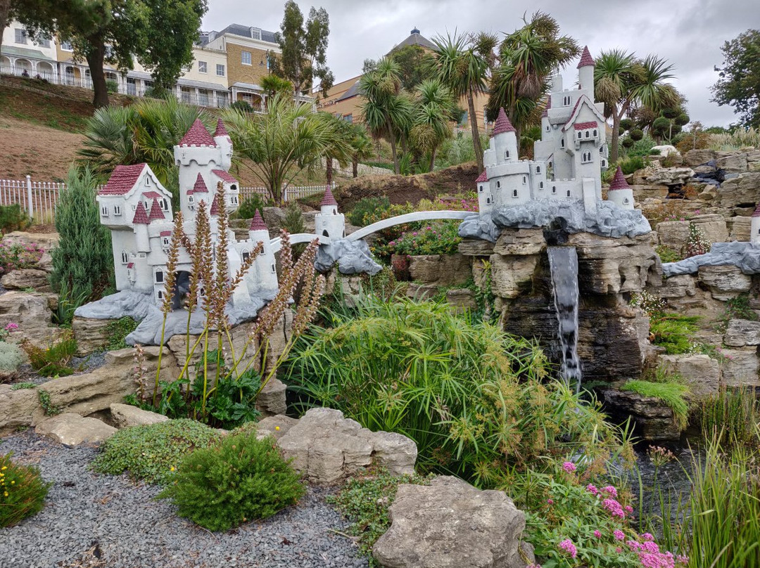 Southend Cliff Gardens景点图片
