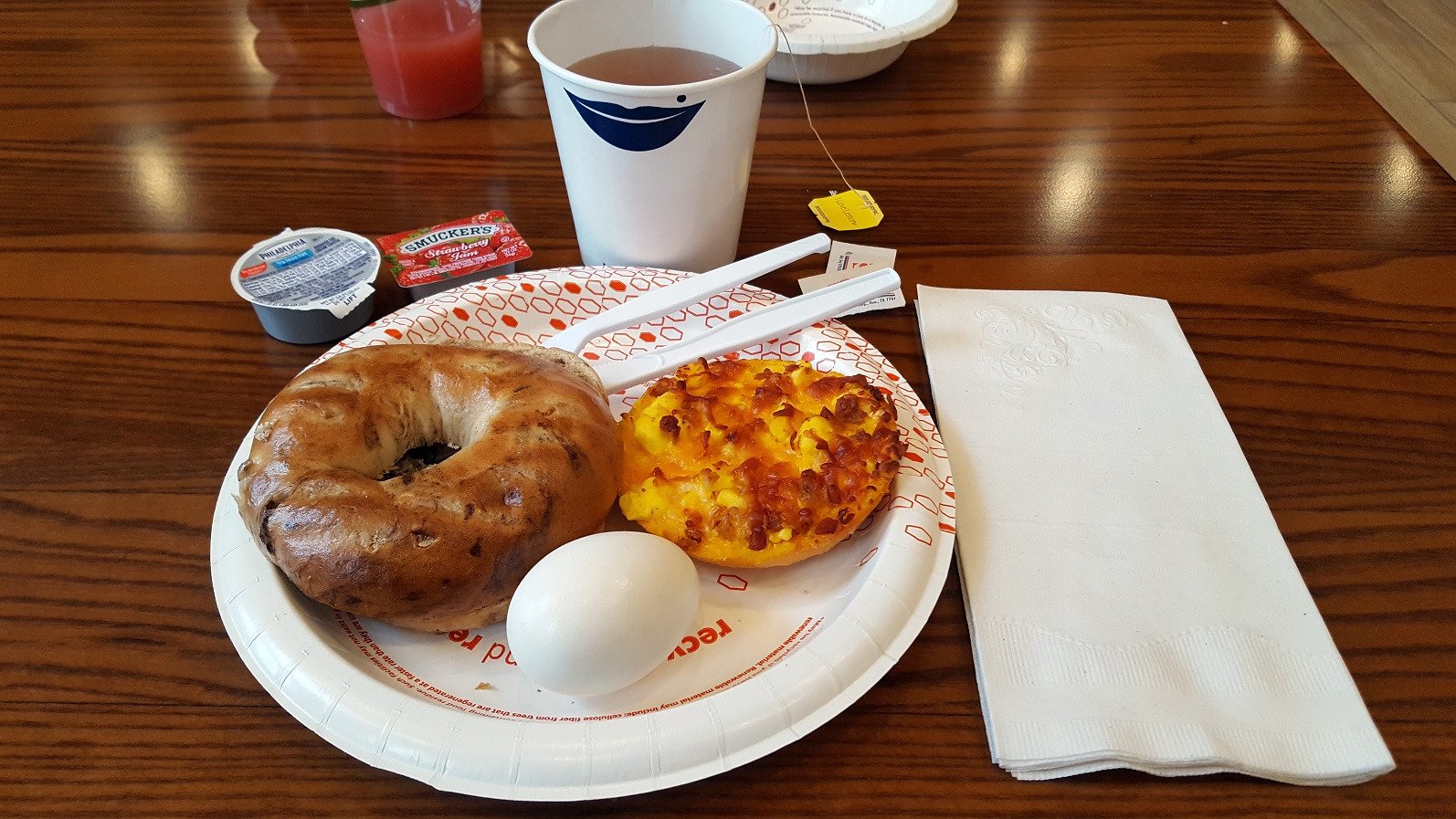 Hampton Inn & Suites Roseburg-餐饮