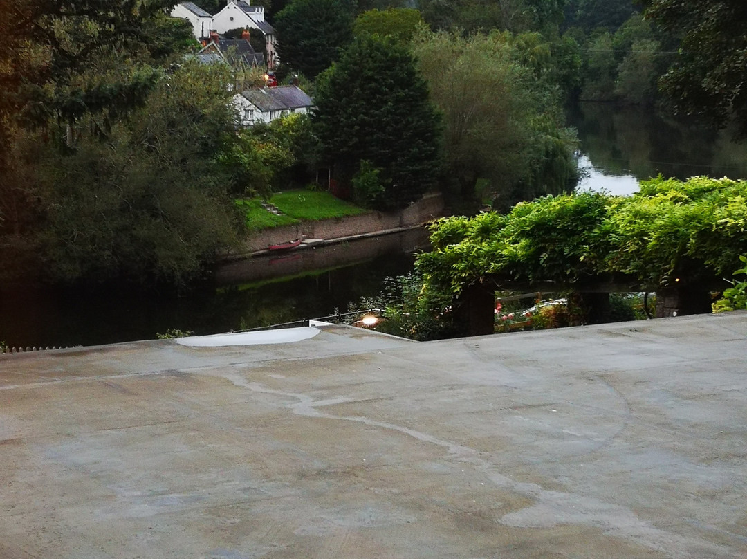 The Royal Lodge主图