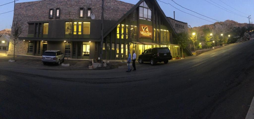 Villa John