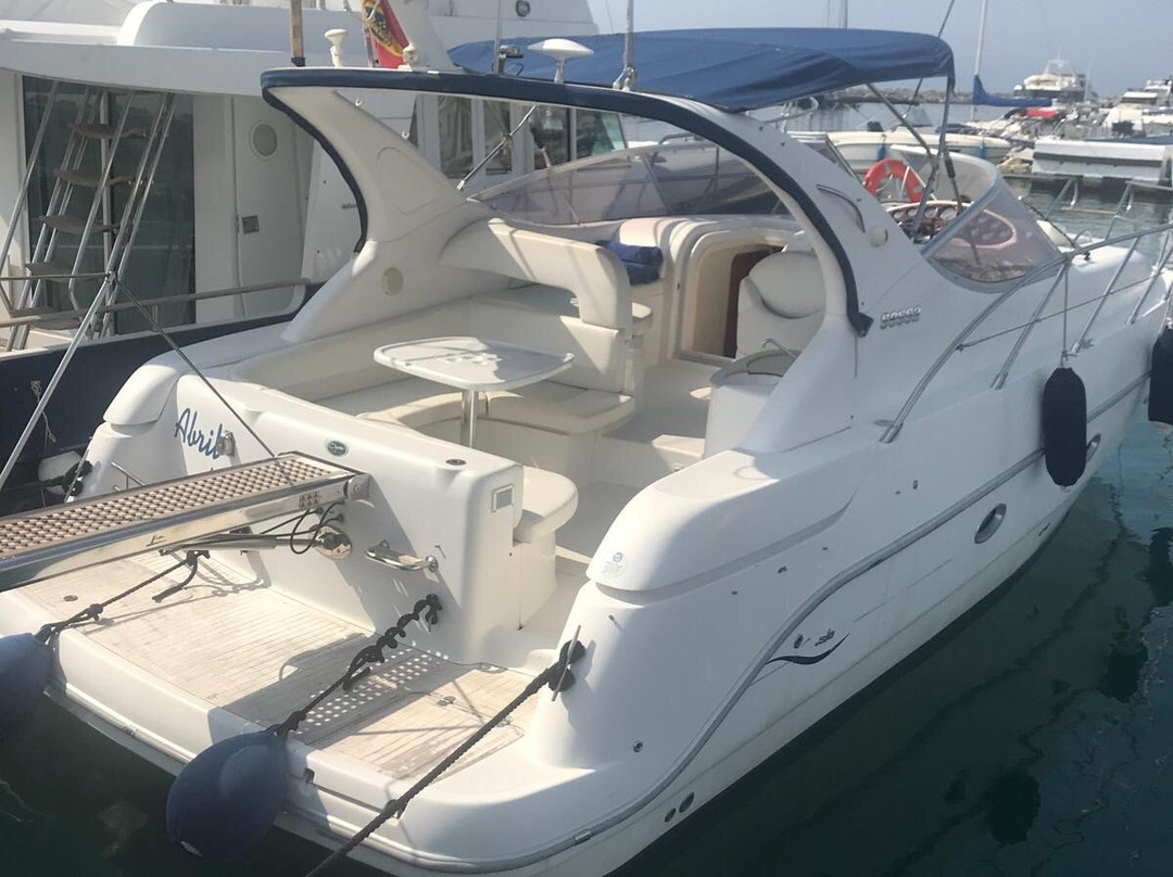 Nautica Marbella-巴努斯港必去景点