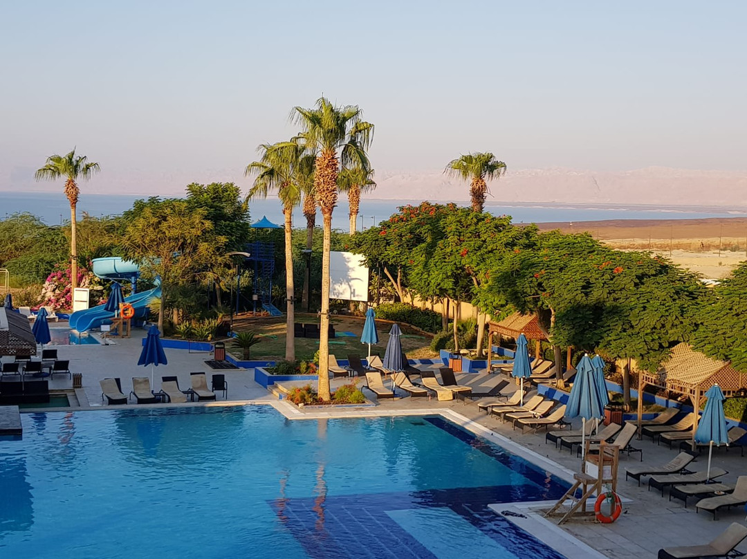 Ramada Resort by Wyndham Dead Sea主图