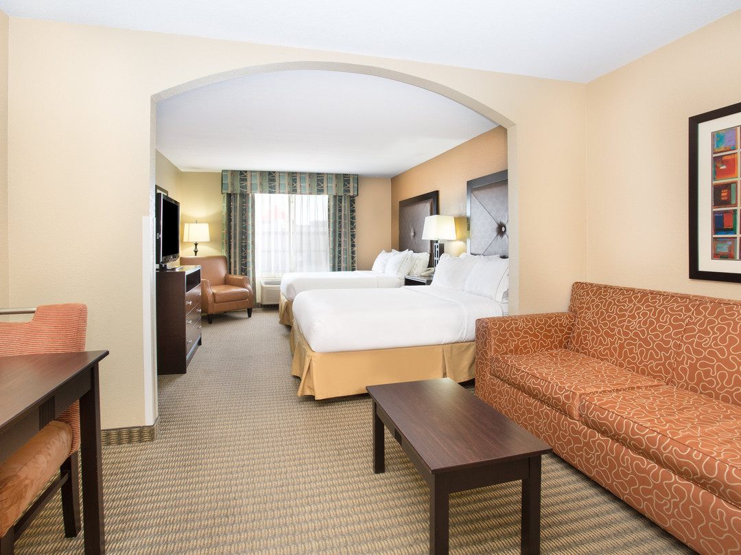 Holiday Inn Express & Suites Lexington By IHG主图