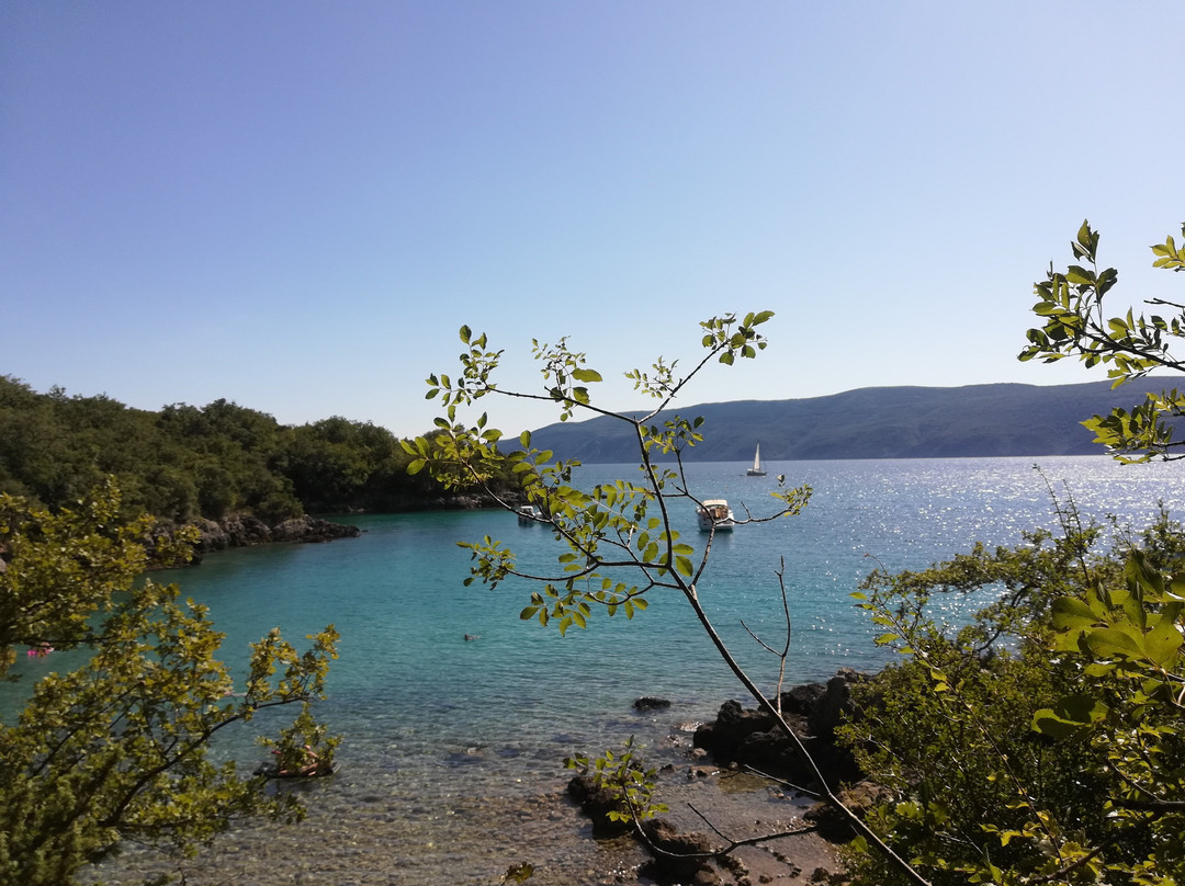 Magneli Beach景点图片