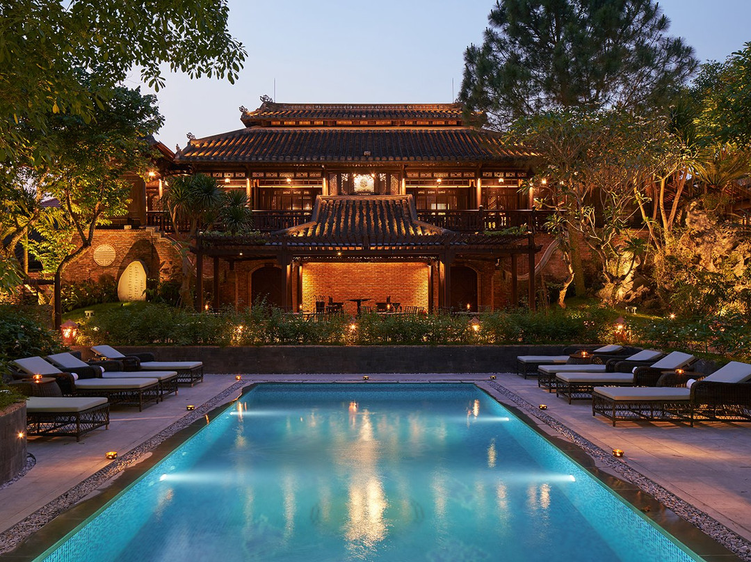 Ancient Hue Garden Houses & French Villas