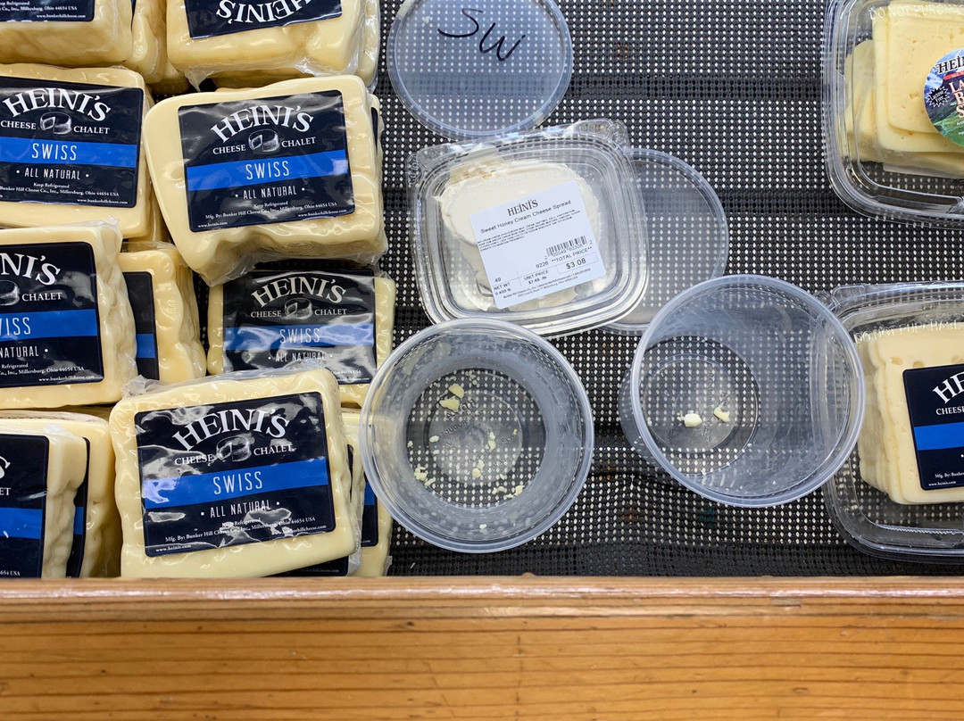 Heini's Cheese Chalet景点图片