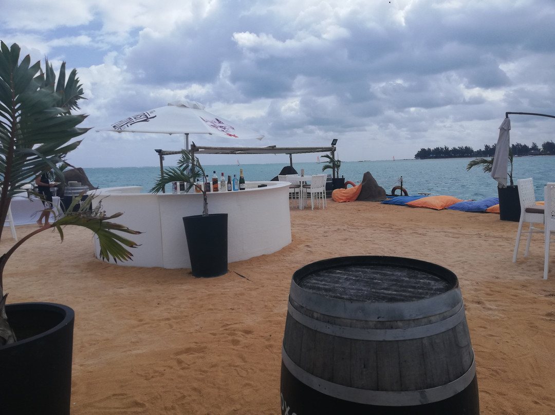 Z'ile Beach-蒙特乔伊喜必去景点