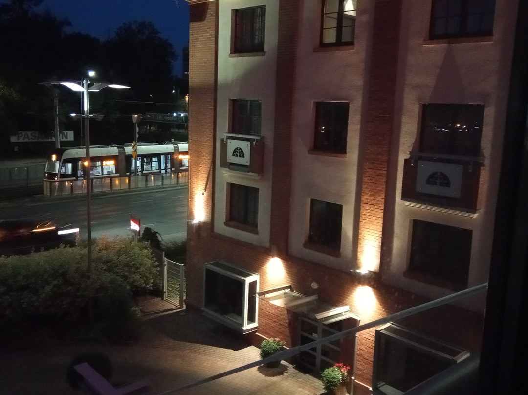 斯洛泽尼马林酒店主图