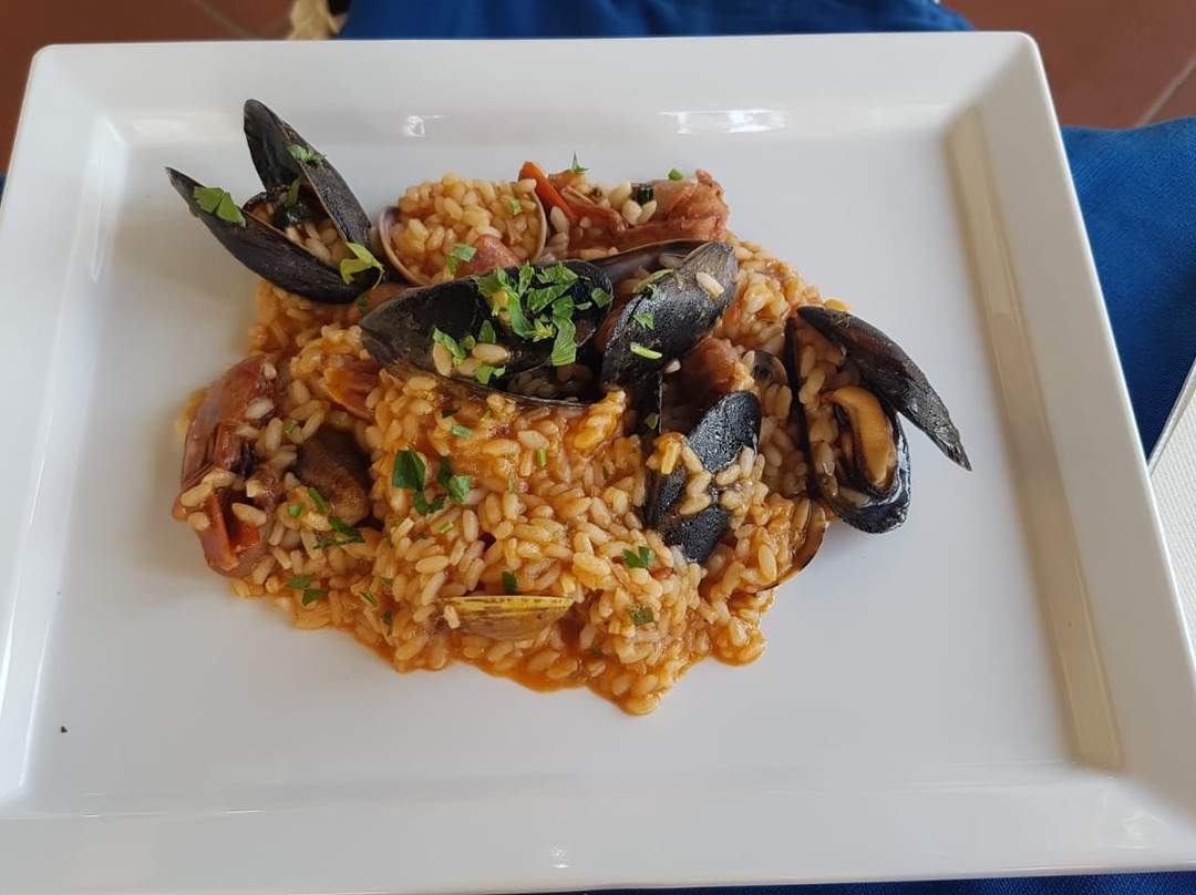 Ristorante Pizzeria Chiaro Di Luna