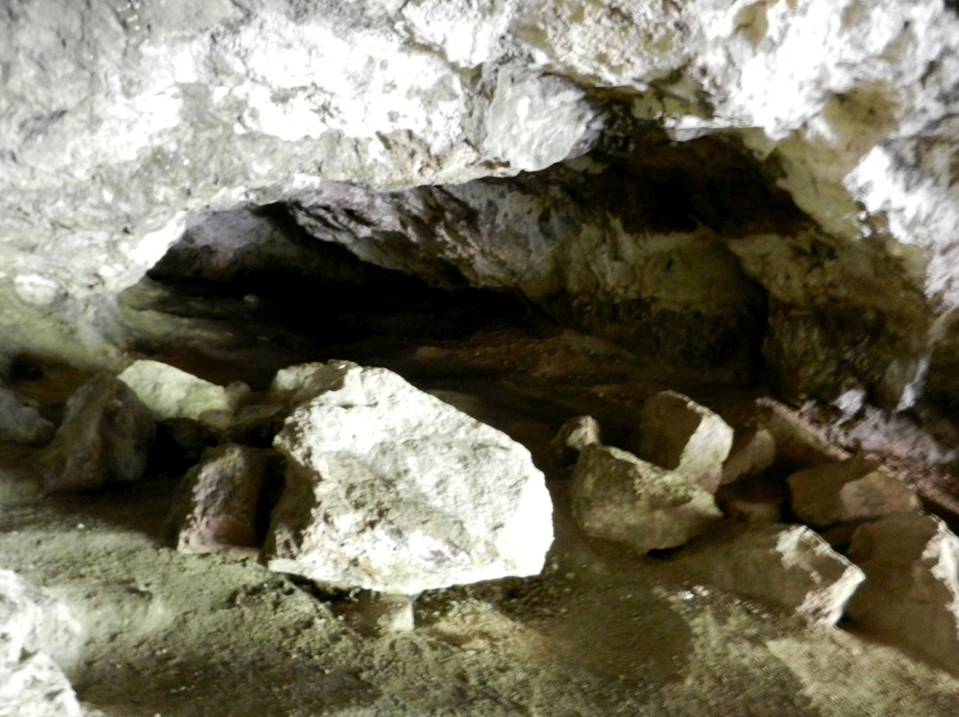 Tischofer Hoehle-库夫石必去景点