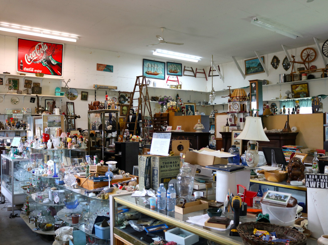 Granny & Grumpa's Antiques-阿伯茨福德必去景点