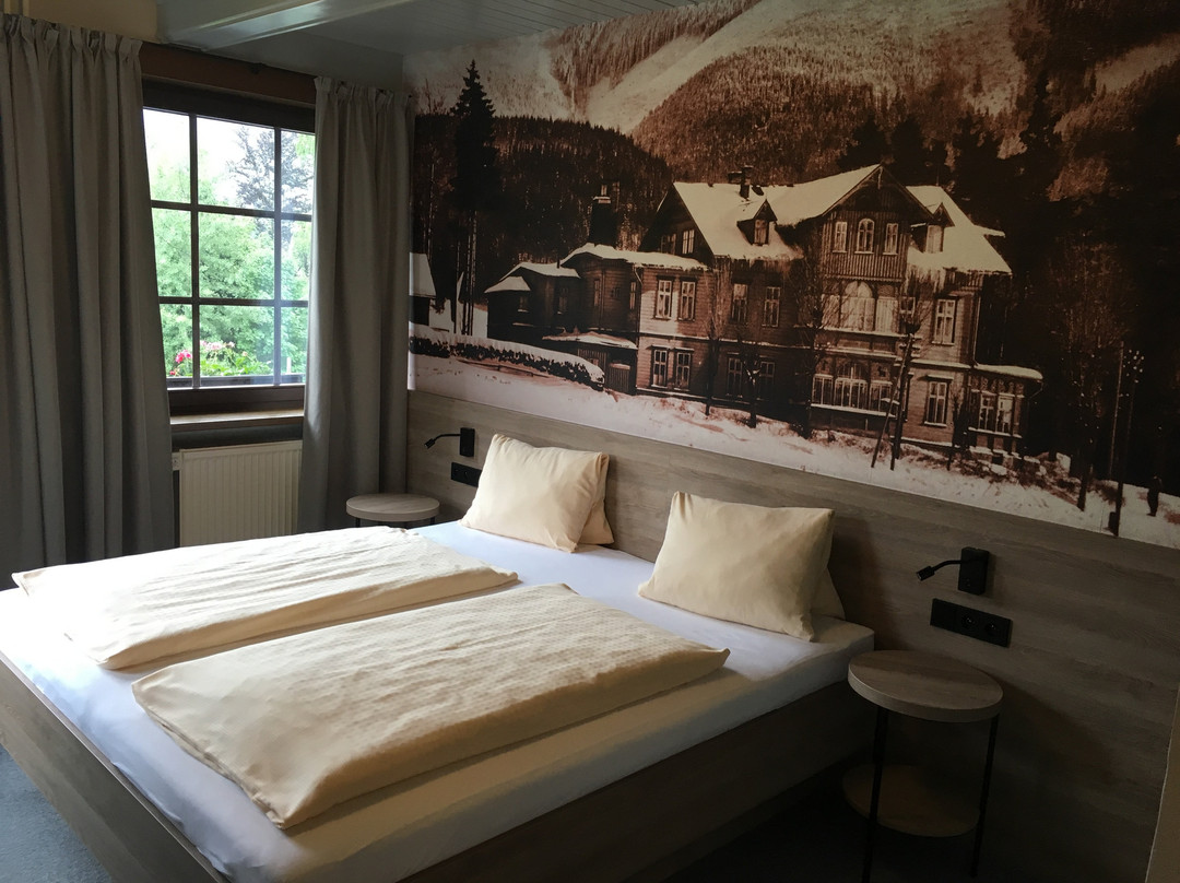 Hotel Start主图