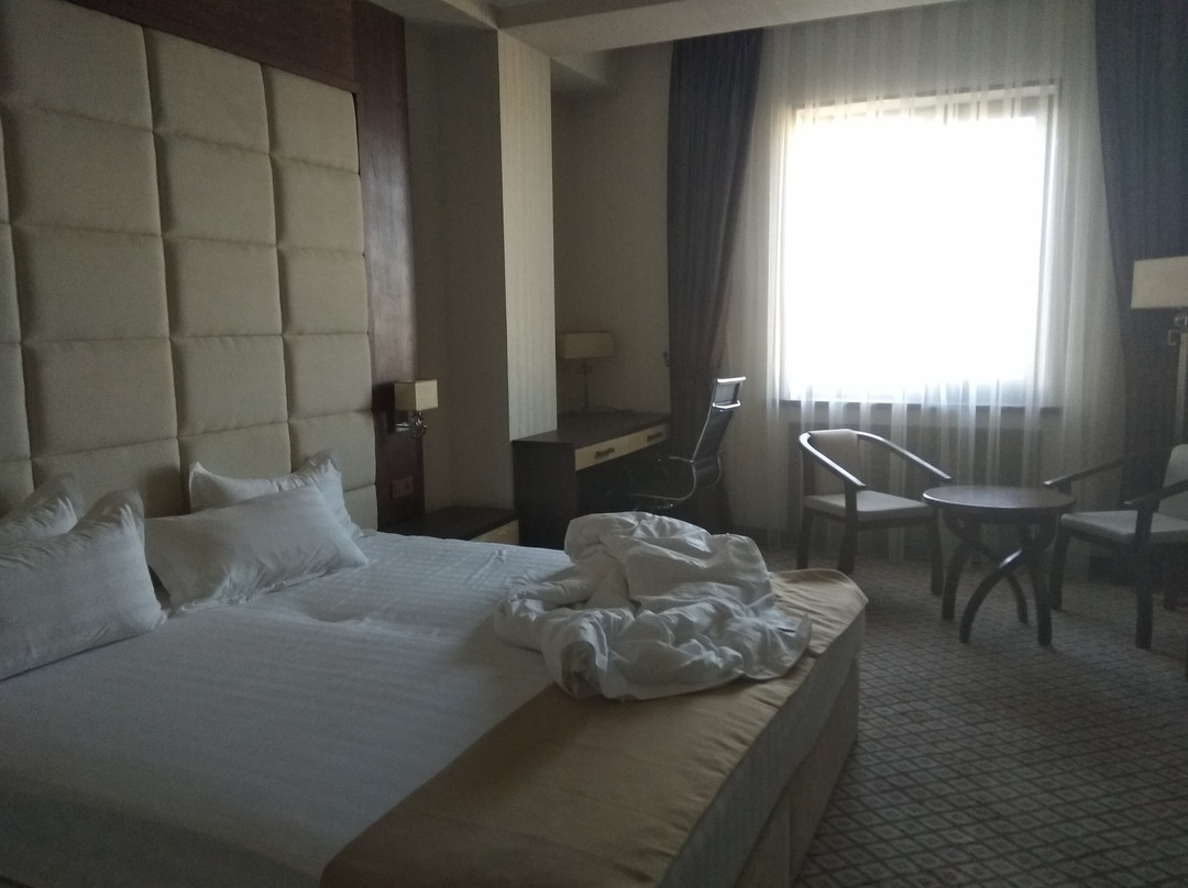 Royal Grand Hotel