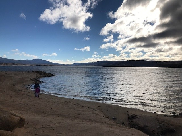 金达拜恩湖大酒店主图