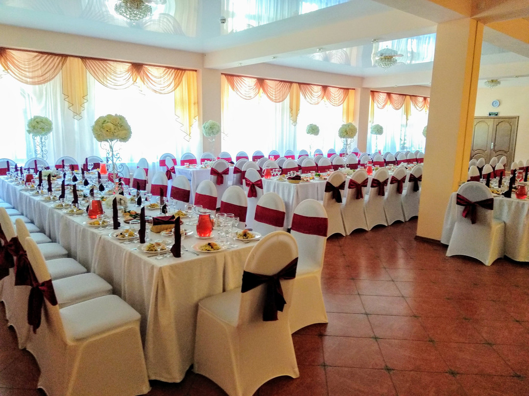 Sosnovyij Bor Hotel