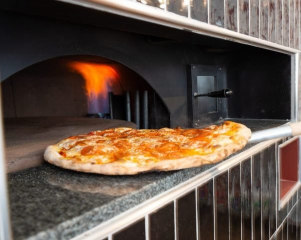 六月湖餐馆和美食-June Pie