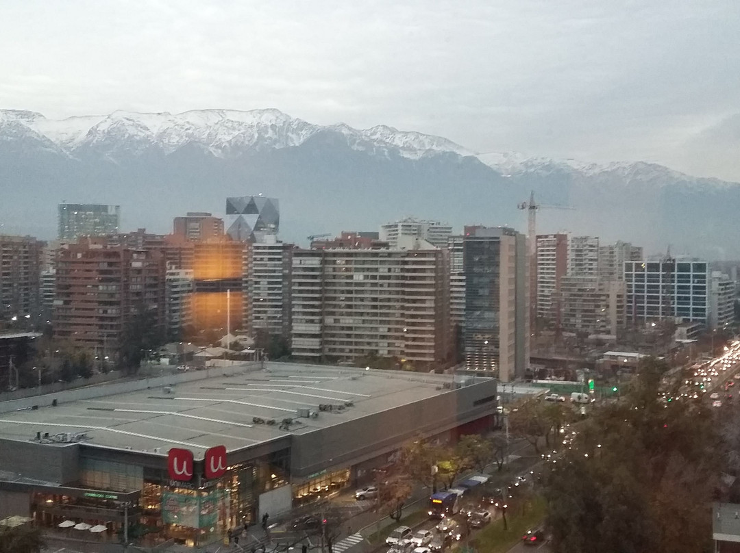 埃尔博斯克广场努埃瓦拉斯孔德斯酒主图