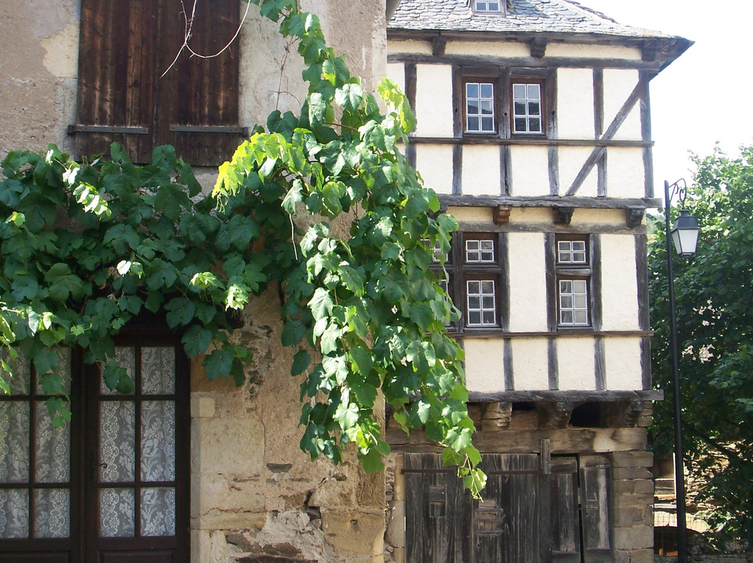 Previnquieres旅游攻略图片