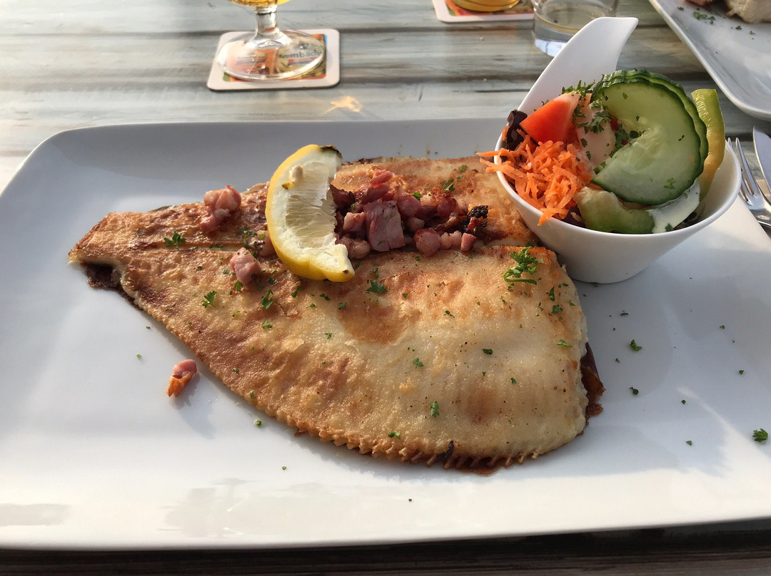 Heiligenhafen餐馆和美食-Restaurant Backbord