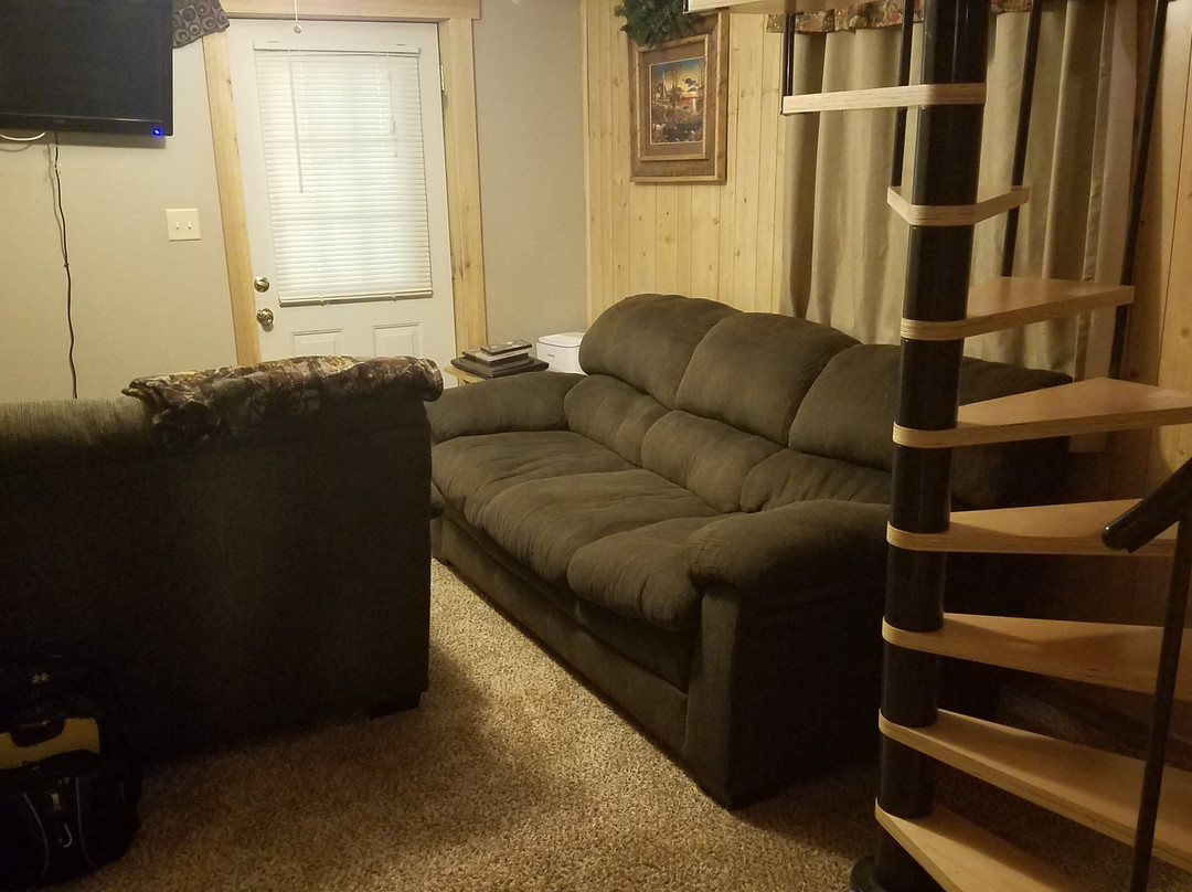 Acorn Acres Lodging主图