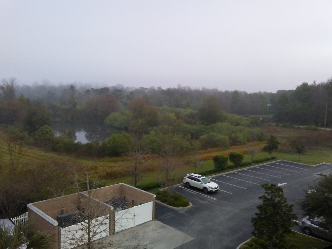 水晶河快捷假日酒店主图