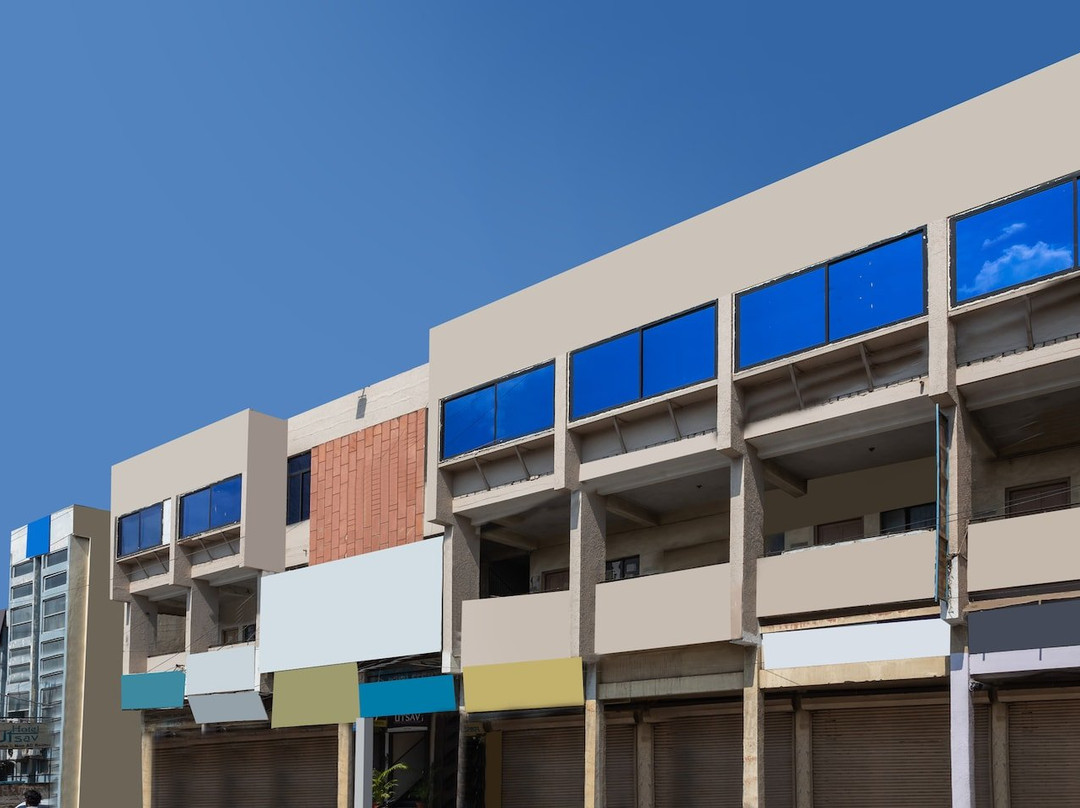 Super Townhouse Dewas City主图