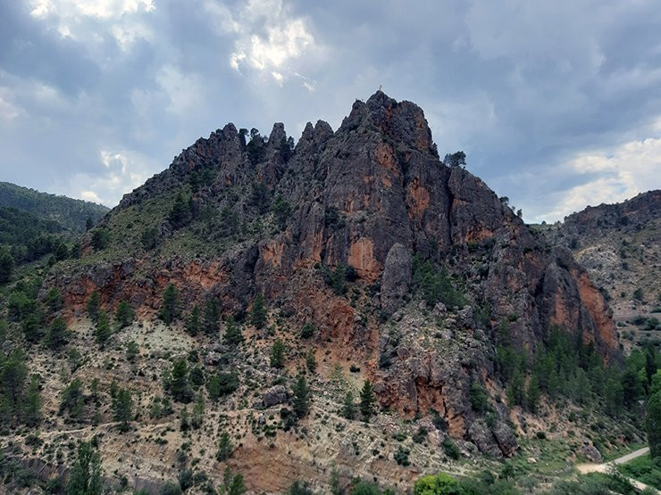 Los Picarzos-Ayna必去景点