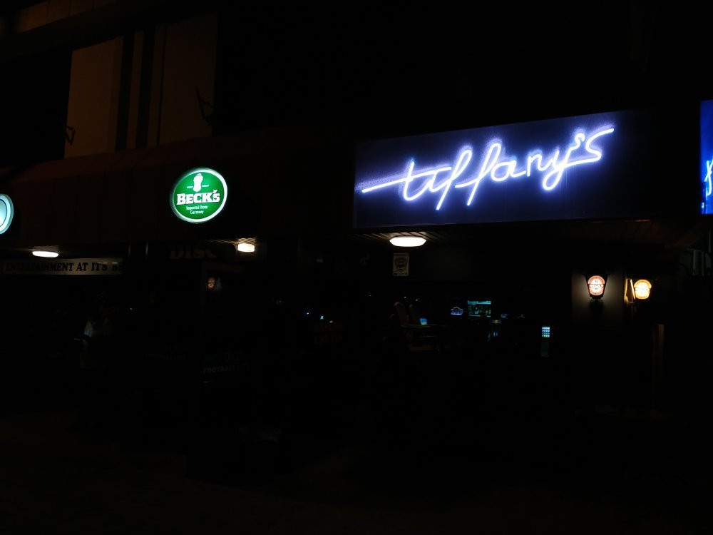 Tiffany's Pub-Calas de Majorca必去景点