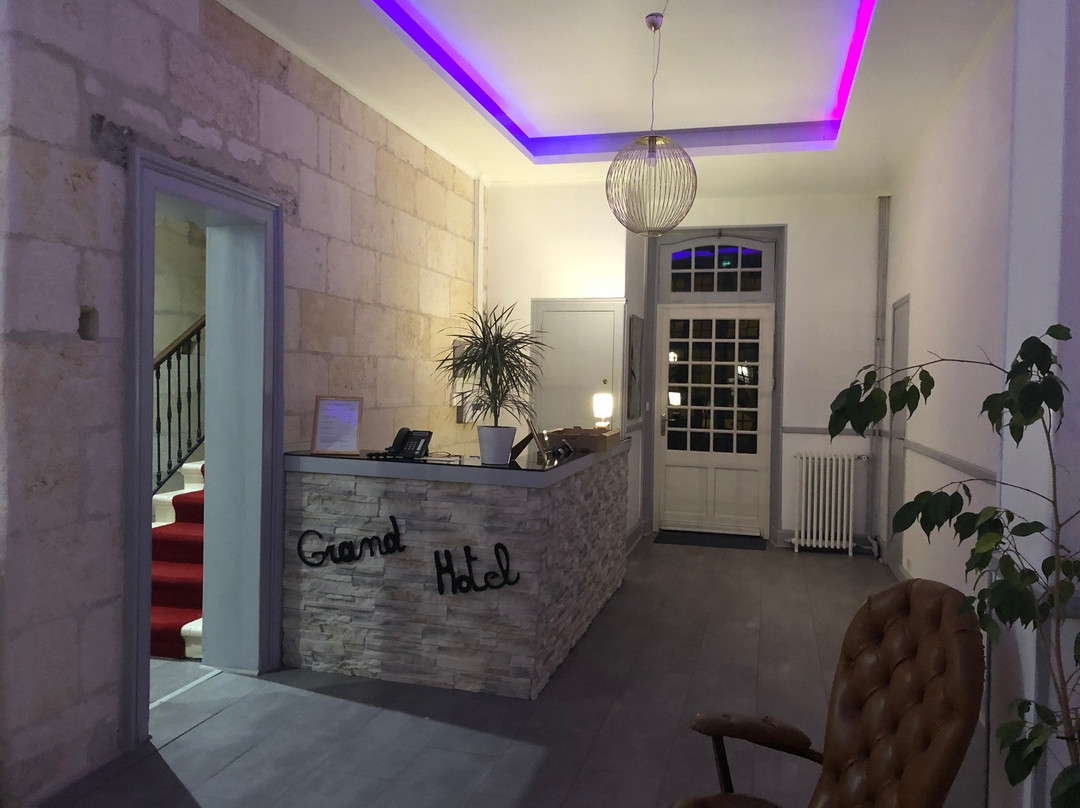 Grand Hotel主图