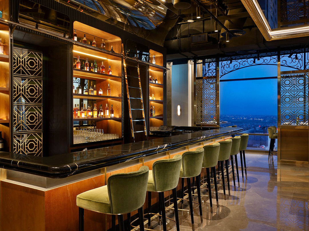 Roberto’s Amman Restaurant and Lounge