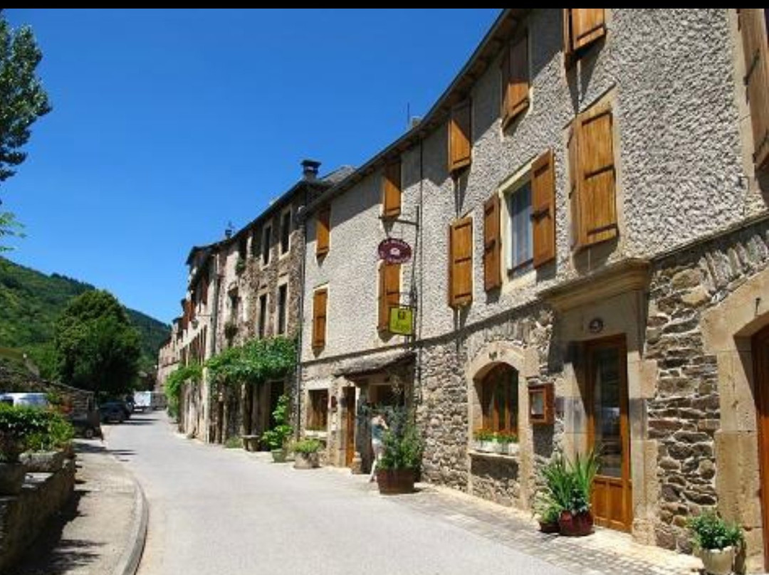 Hotel Restaurant Le Relays du Chasteau - Logis Hotel主图