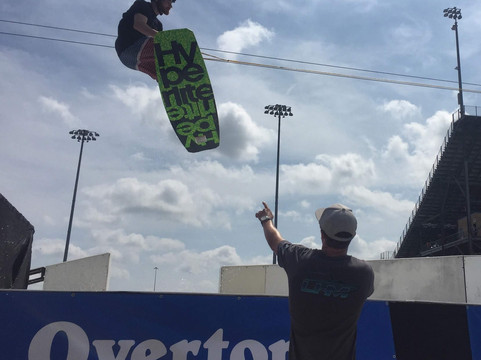 Wake Stone Watersports-Twin Lakes必去景点