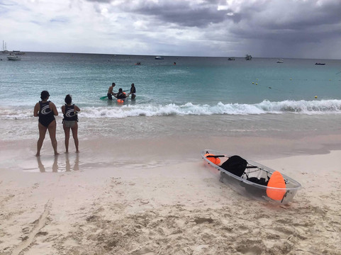 Clear Kayaks Barbados-布里奇顿必去景点