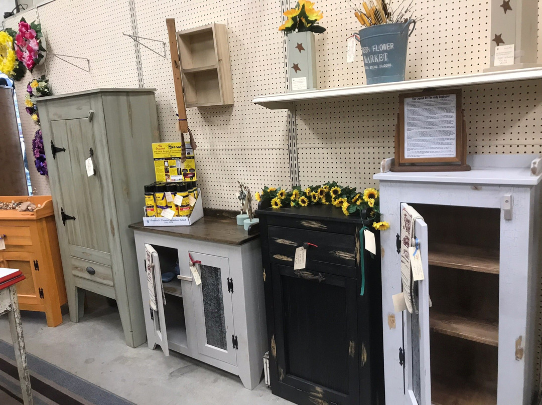 Persnickety Antique Mall-Hanover必去景点