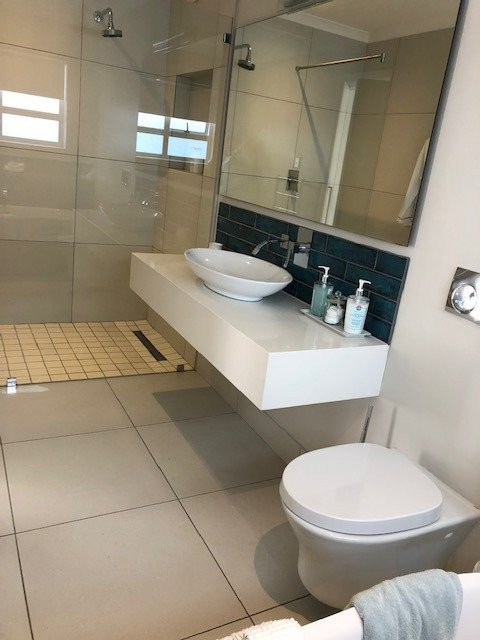 Admiralty Beach Guest House主图