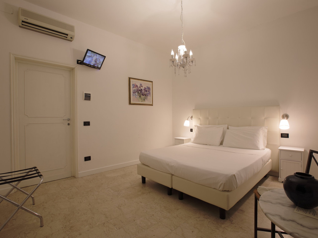 巴迪亚佛罗伦萨酒店主图