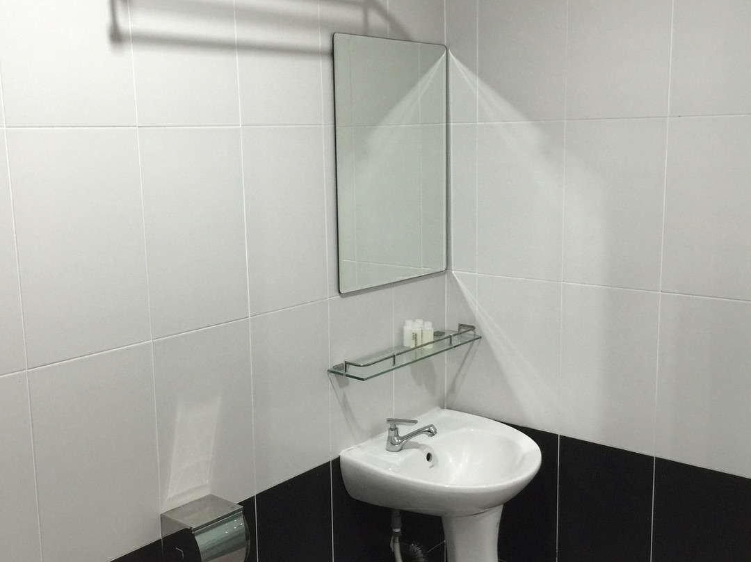 OYO 89383 HKF Hotel主图